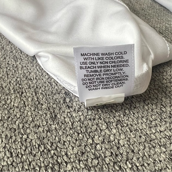 Magellan Women’s Fish Gear Boyfriend Fit Shirt - Picture 9 of 9